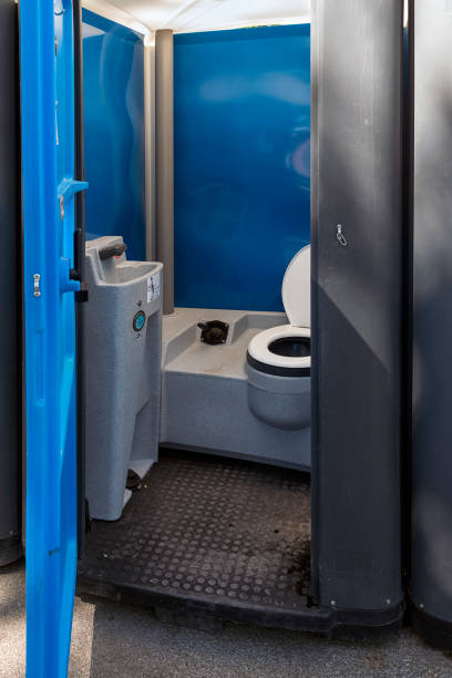 Best Construction site porta potty rental  in Bourbon, IN