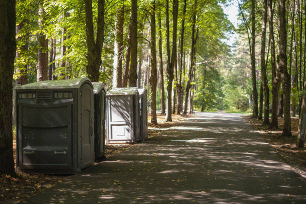 Best Portable bathroom rental  in Bourbon, IN